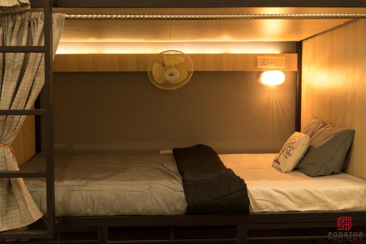 Podstop Projekt Hostel New Delhi Bagian luar foto